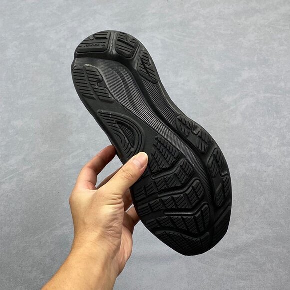 Asics Black Platform Running Shoes - Picture 2 of 9